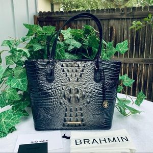 brahmin pocketbooks on sale